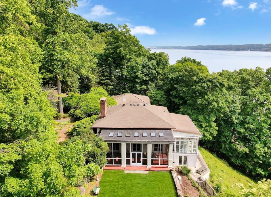 Moon River overlooks the Hudson and is up for sale for $4.9 million. Photo provided by Visual Jump